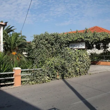 Stela Guest house 3*